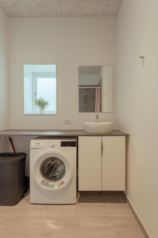 טורשאבן New 2 Bedroom Apt - Ocean And Mountain View מראה חיצוני תמונה